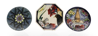 Lot 158 - A Moorcroft 'Designer's Medley Collection Club' plate