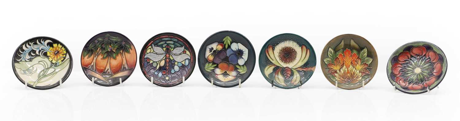 Lot 175 - A group of seven Moorcroft pottery dishes