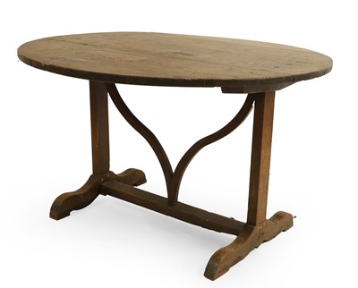 Lot 406 - A French oak vendange table