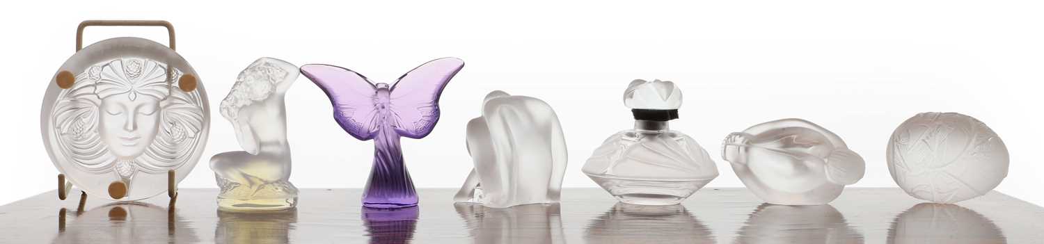 Lot 190 - A group of seven Lalique glass items