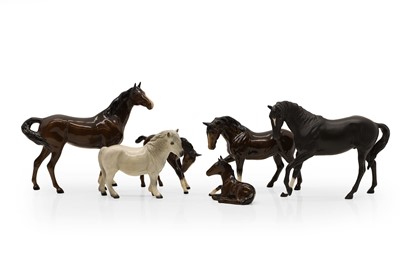 Lot 101 - A group of boxed Doulton porcelain horses