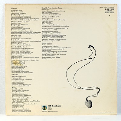 Lot 17 - Linda Ronstadt