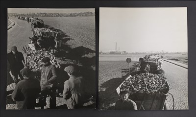 Lot 60 - Robert Capa (Hungarian-American 1913-1954)