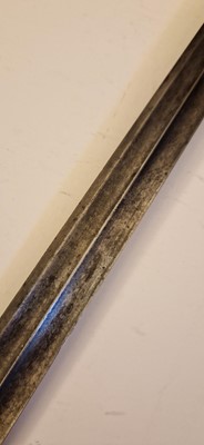 Lot 151 - A French cuirassier officers calvary sword