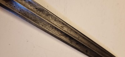 Lot 151 - A French cuirassier officers calvary sword