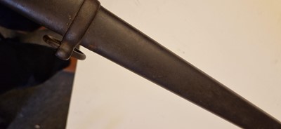 Lot 151 - A French cuirassier officers calvary sword