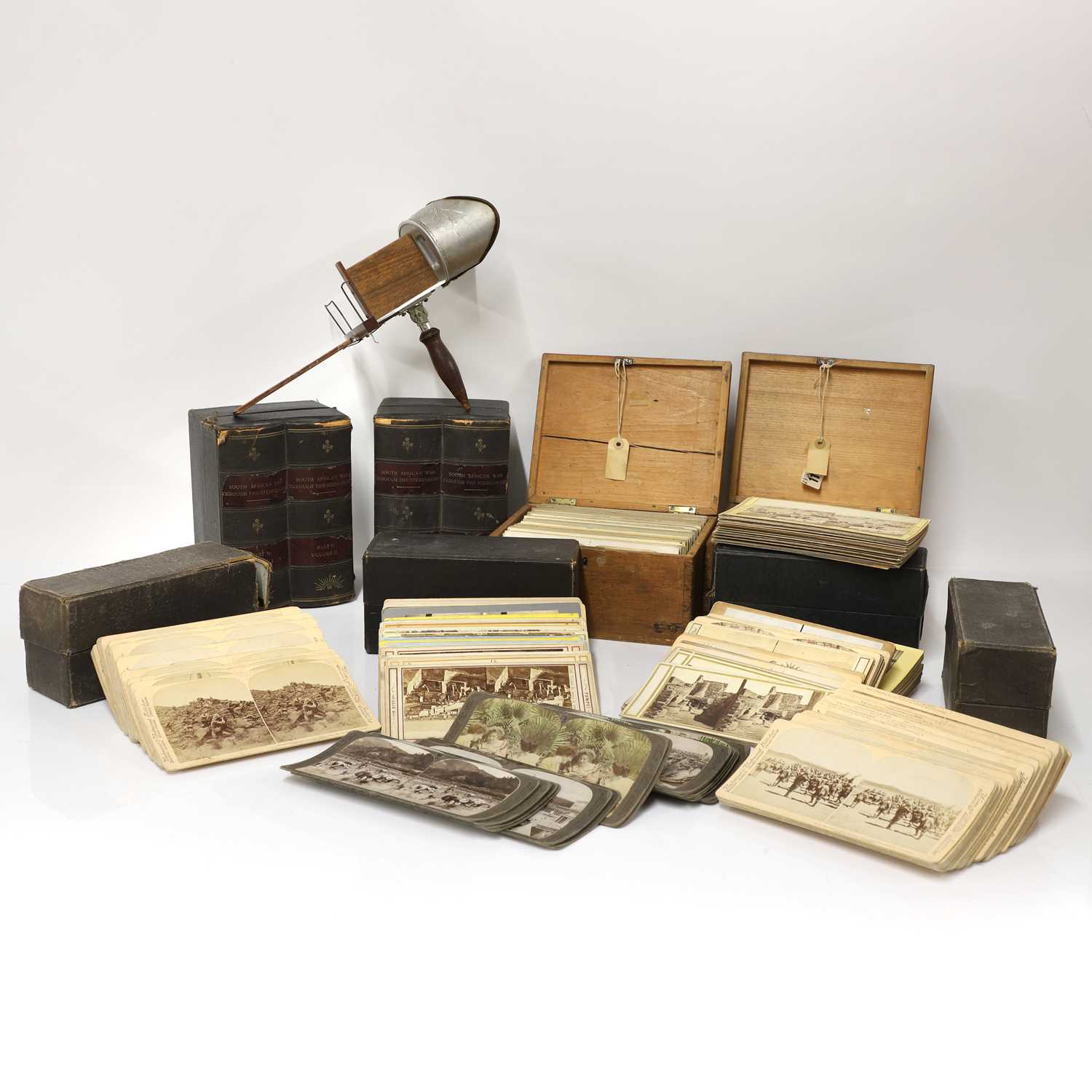 Lot 33 - A collection of stereoscopic cards and scenic ephemera