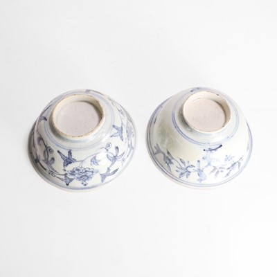 Lot 97 - Two Chinese blue and white bowls