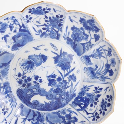 Lot 606 - A Chinese blue and white plate