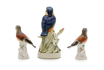 Lot 314 - Two Meissen porcelain models of linnet birds
