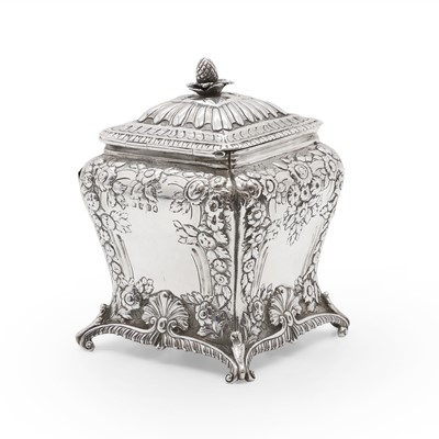 Lot 42 - A George IV silver tea caddy