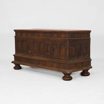 Lot 167 - A walnut coffer