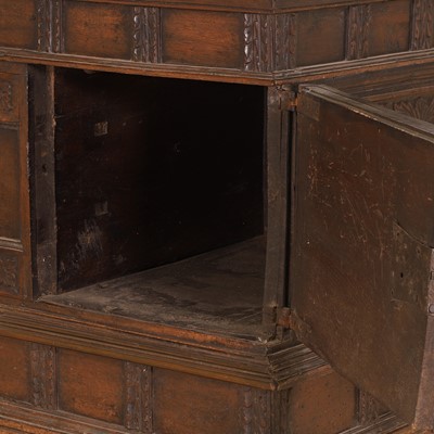Lot 167 - A walnut coffer