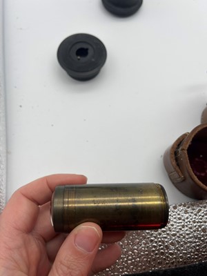 Lot 485 - A WW2 three drawer telescope