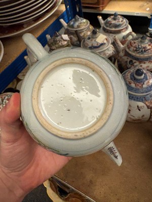 Lot 180 - A collection of Chinese and Japanese export teapots