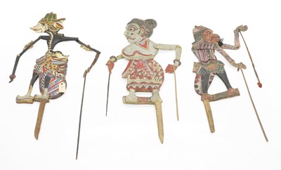 Lot 465 - Three Indonesian puppets