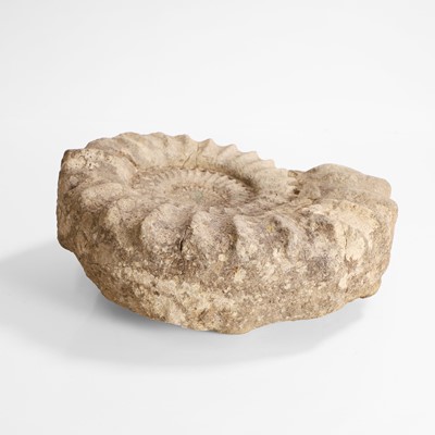 Lot 134 - A limestone ammonite fossil