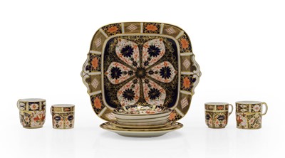 Lot 268 - A small group of Royal Crown Derby imari tea and coffee wares
