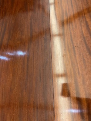 Lot 49 - A Regency mahogany extending dining table