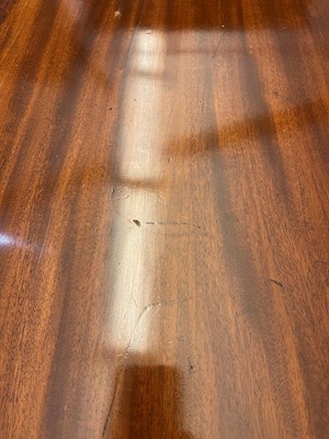Lot 49 - A Regency mahogany extending dining table