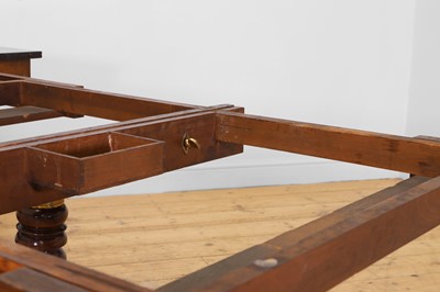 Lot 49 - A Regency mahogany extending dining table