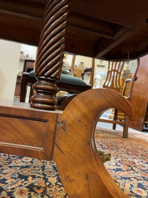 Lot 49 - A Regency mahogany extending dining table