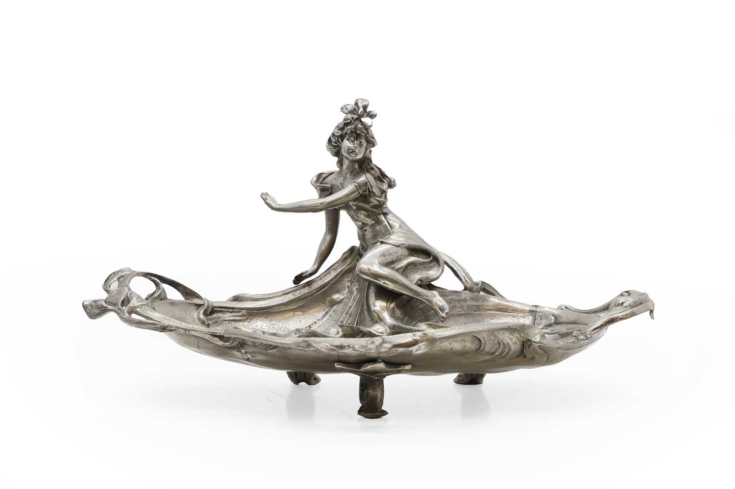 Lot 522 - A WMF style silver-plated card tray or dish