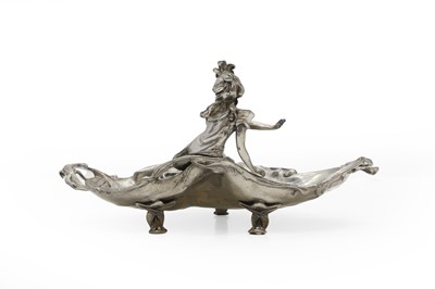 Lot 522 - A WMF style silver-plated card tray or dish