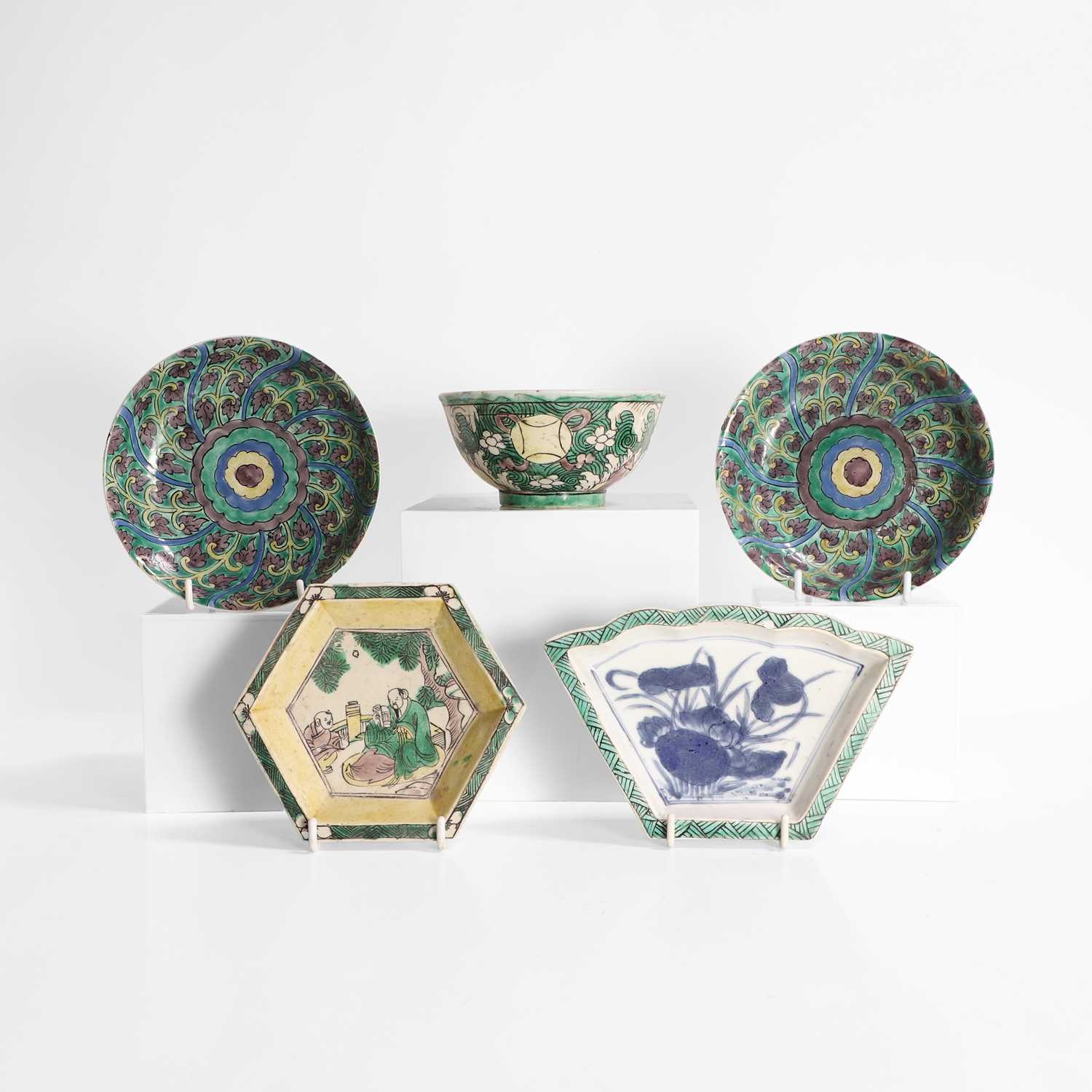 Lot 55 - A collection of Chinese famille verte
