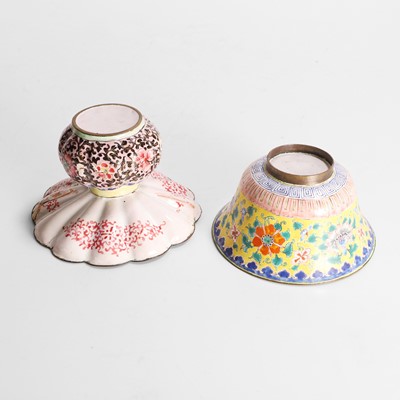 Lot 70 - Two Chinese painted enamel pieces