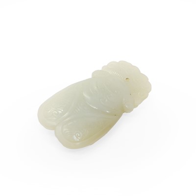 Lot 122 - A Chinese jade pendant