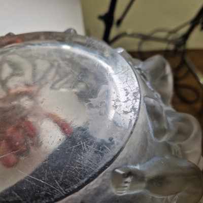 Lot 102 - A Lalique 'Luxembourg' glass bowl