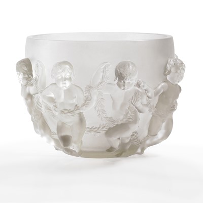 Lot 102 - A Lalique 'Luxembourg' glass bowl