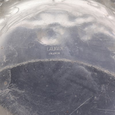 Lot 102 - A Lalique 'Luxembourg' glass bowl