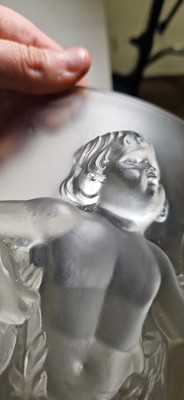 Lot 102 - A Lalique 'Luxembourg' glass bowl