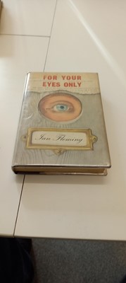 Lot 216 - FLEMING, Ian (3 James Bond first editions, with dust jackets)
