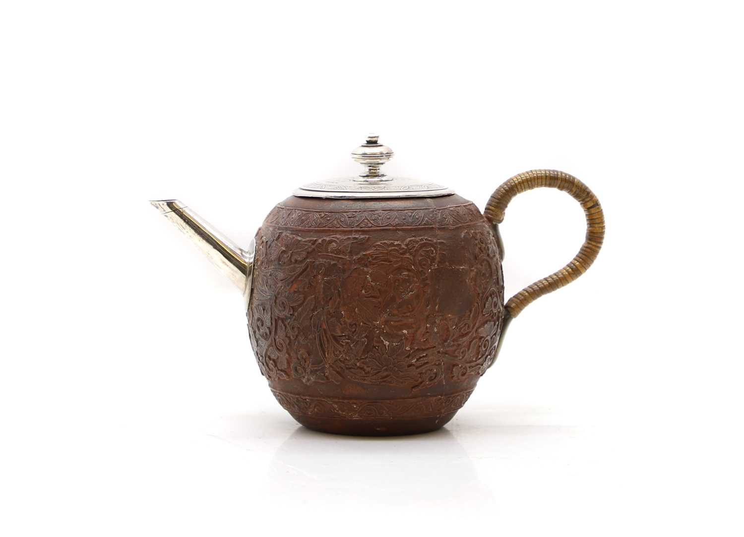Lot 163 - A Chinese Yixing pottery teapot