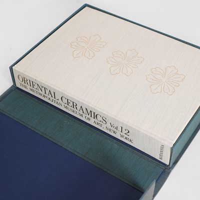 Lot 228 - Oriental Ceramics