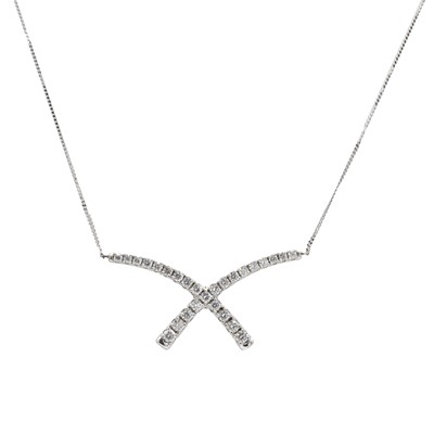 Lot 78 - A white gold diamond necklace