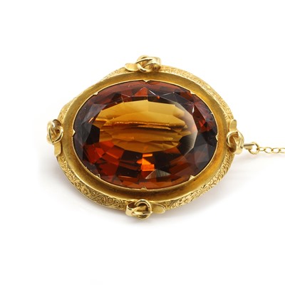 Lot 7 - A Victorian citrine brooch