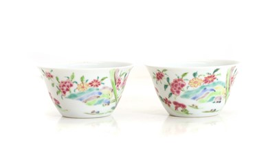 Lot 92 - A collection of Chinese famille rose teacups