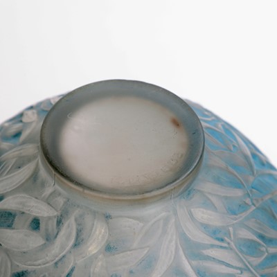 Lot 92 - René Lalique (French, 1860-1945)