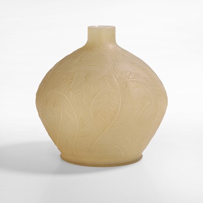 Lot 96 - René Lalique (French, 1860-1945)