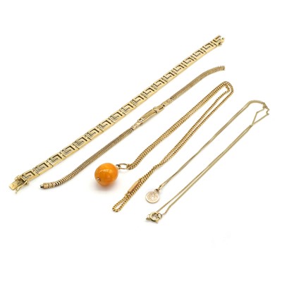 Lot 409 - A group of gold jewellery