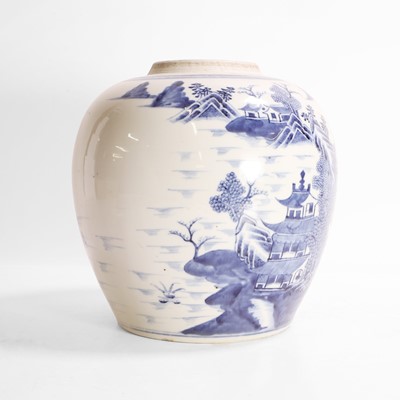 Lot 178 - A Chinese blue and white jar
