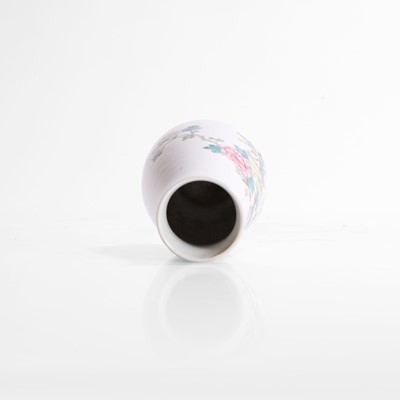 Lot 181 - A Chinese famille rose vase