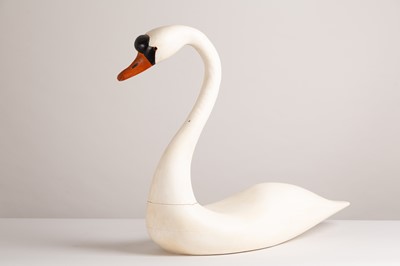 Lot 116 - Guy Taplin (b.1939)