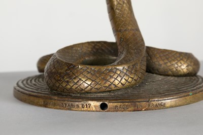 Lot 8 - A floor lamp