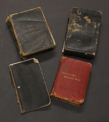 Lot 138 - A large collection of British regimental photography and ephemera