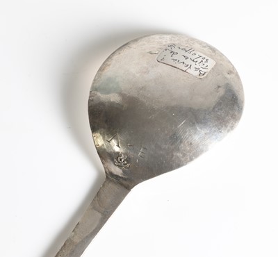 Lot 194 - A 17th-century Bavarian silver spoon